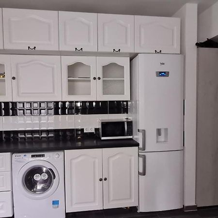 Apartament Regim Hotelier Elis Brasov Ngoại thất bức ảnh