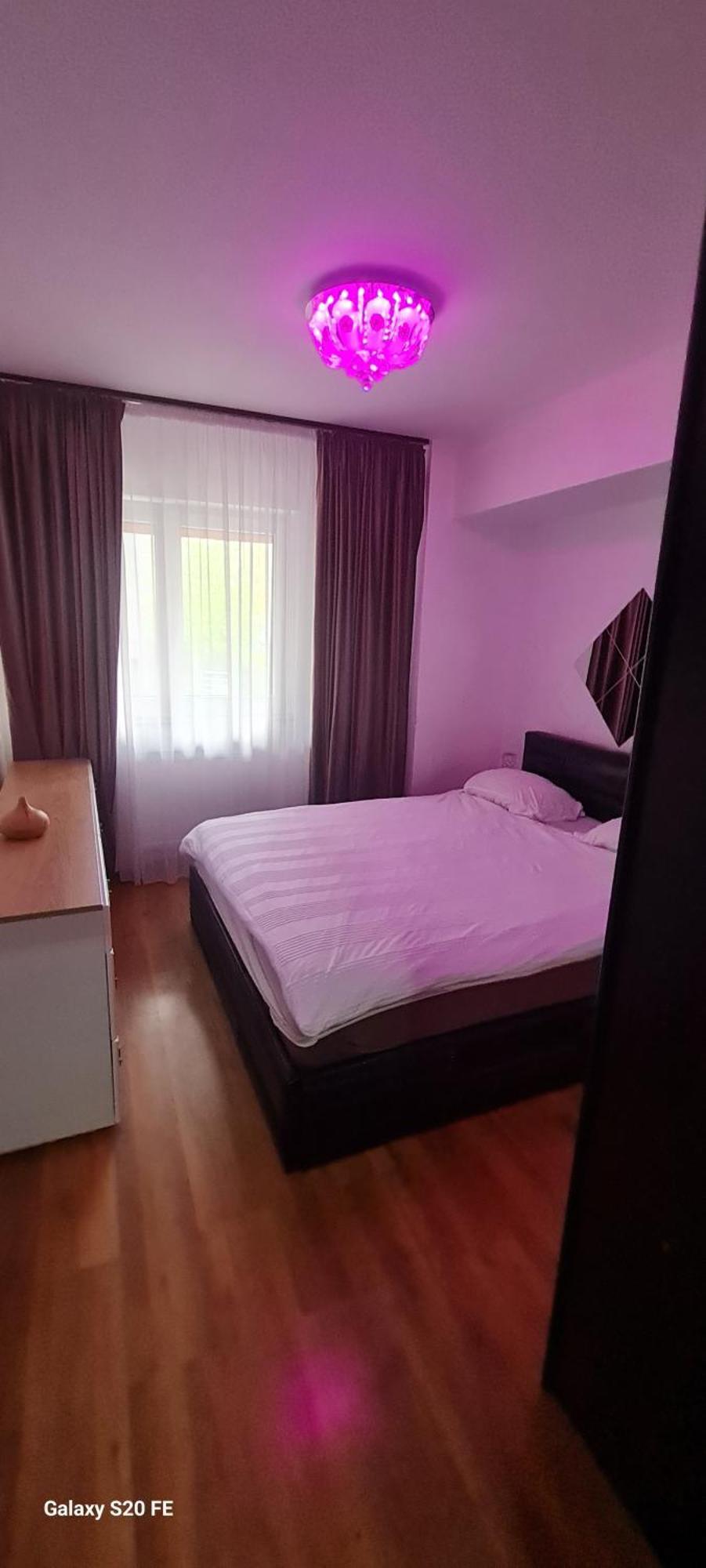 Apartament Regim Hotelier Elis Brasov Ngoại thất bức ảnh